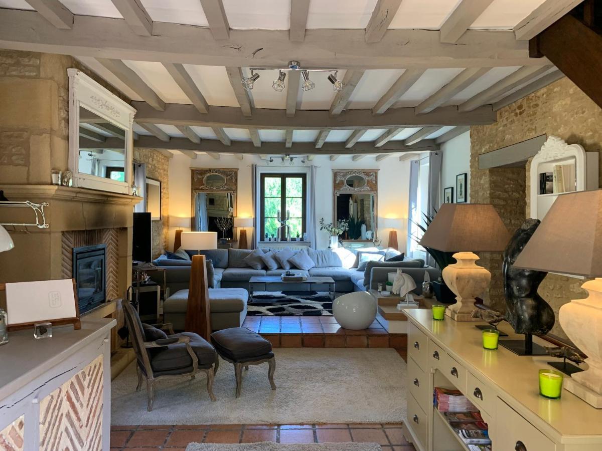 Le Noyer Bed & Breakfast